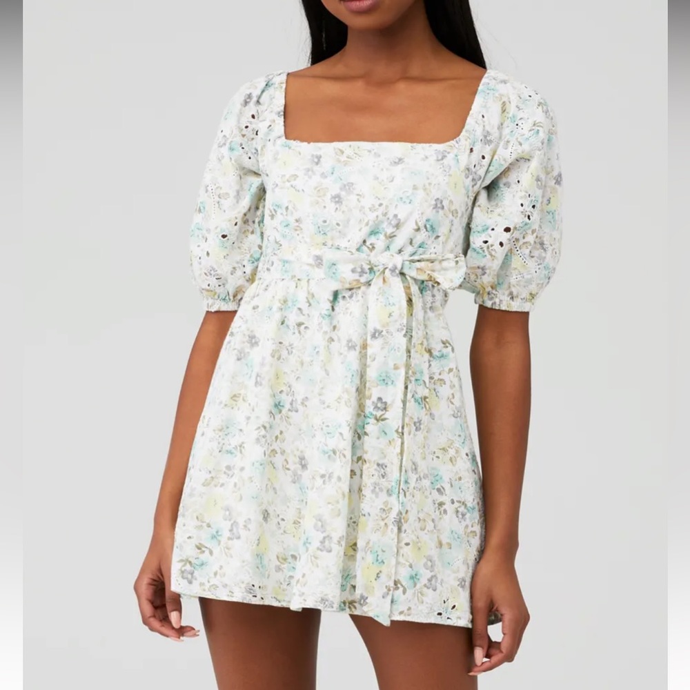 Mini Dress with Puff Sleeve